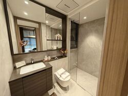Lakeside Drive (D22), Condominium #623130741